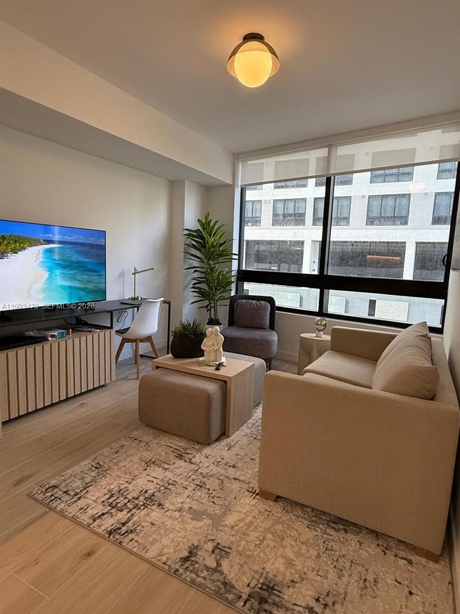 225 N Miami Ave # 910, Miami FL 33128 — 16