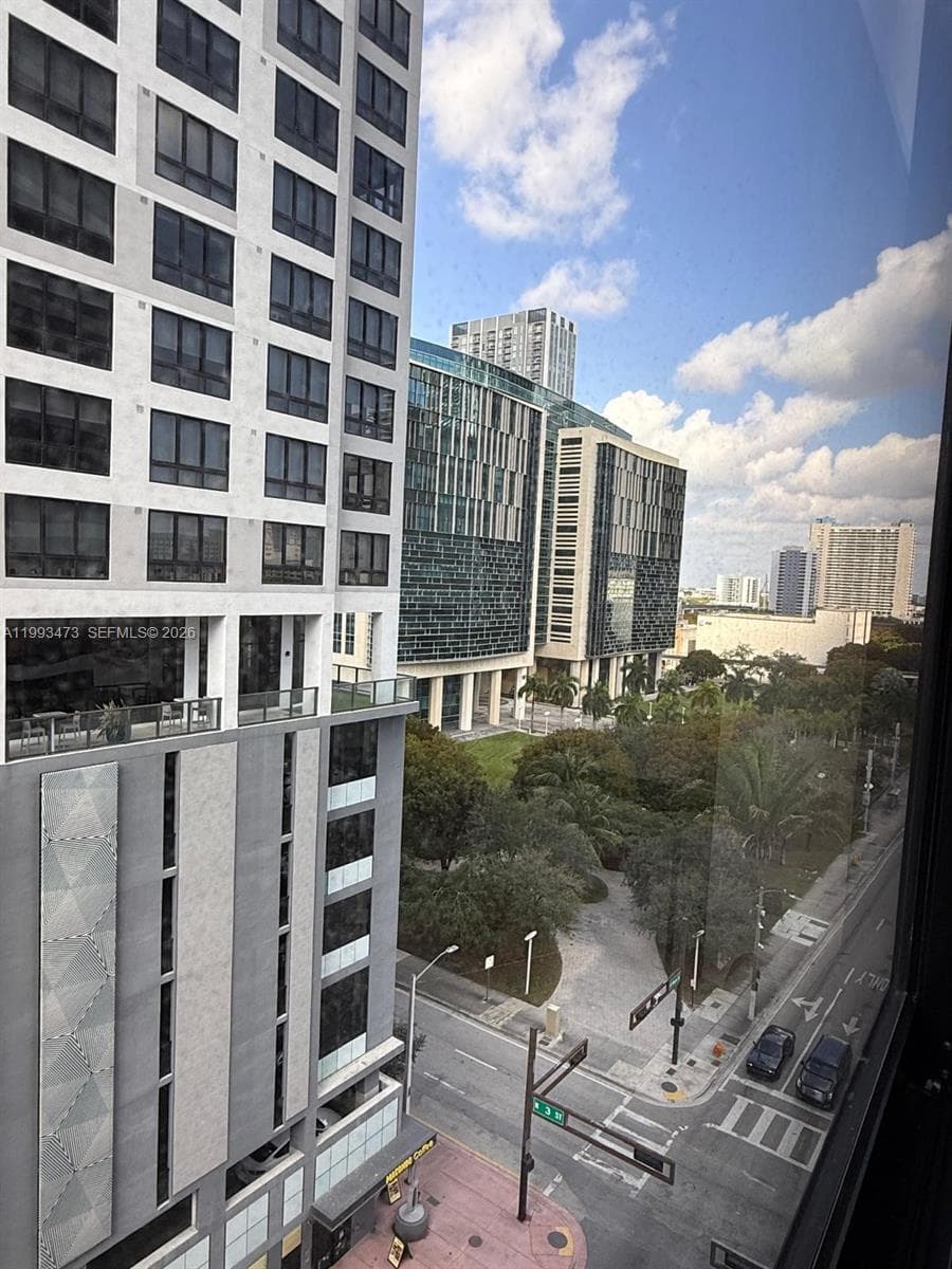 225 N Miami Ave # 910, Miami FL 33128 — 14