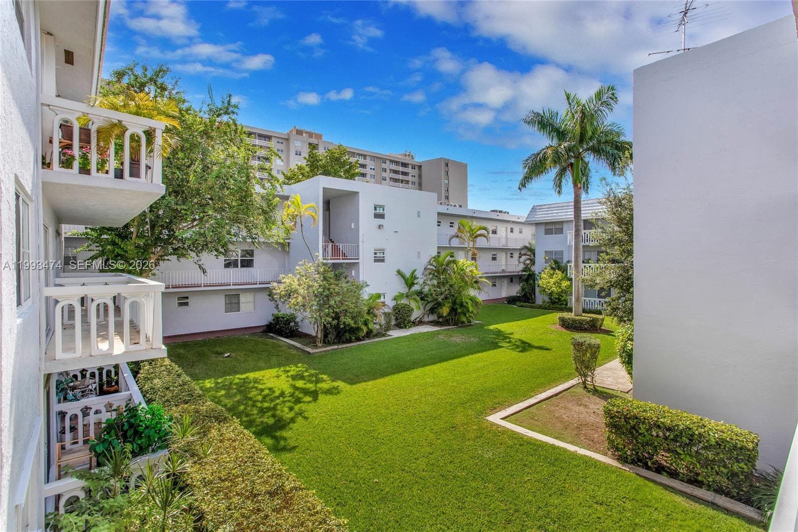 100 Edgewater Dr # 207, Coral Gables FL 33133 — 1