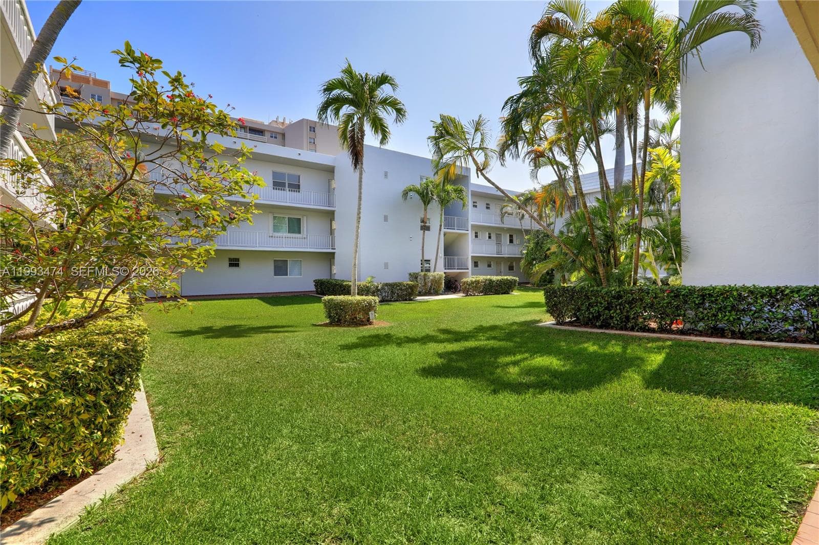 100 Edgewater Dr # 207, Coral Gables FL 33133 — 34