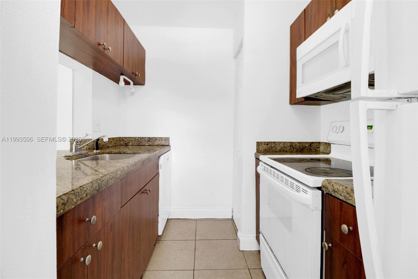 9730 Hammocks Blvd # 28, Miami FL 33196 — 2