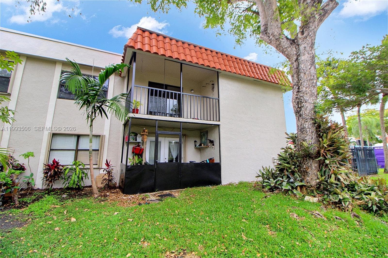 9730 Hammocks Blvd # 28, Miami FL 33196 — 20
