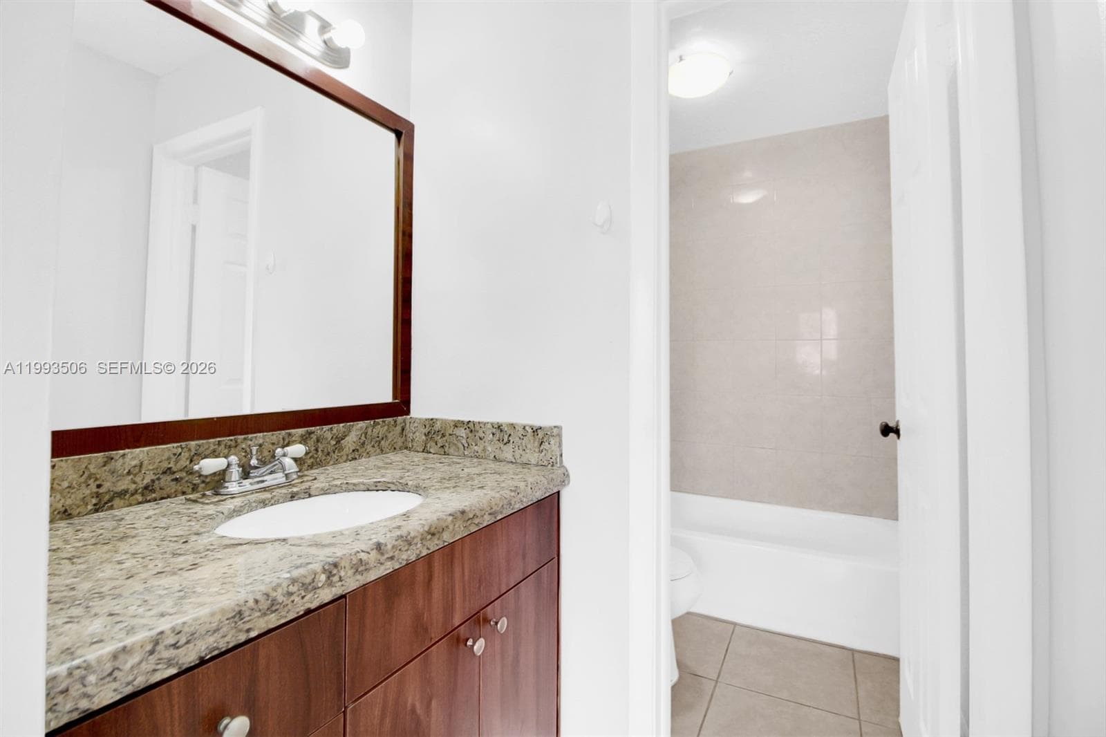 9730 Hammocks Blvd # 28, Miami FL 33196 — 11