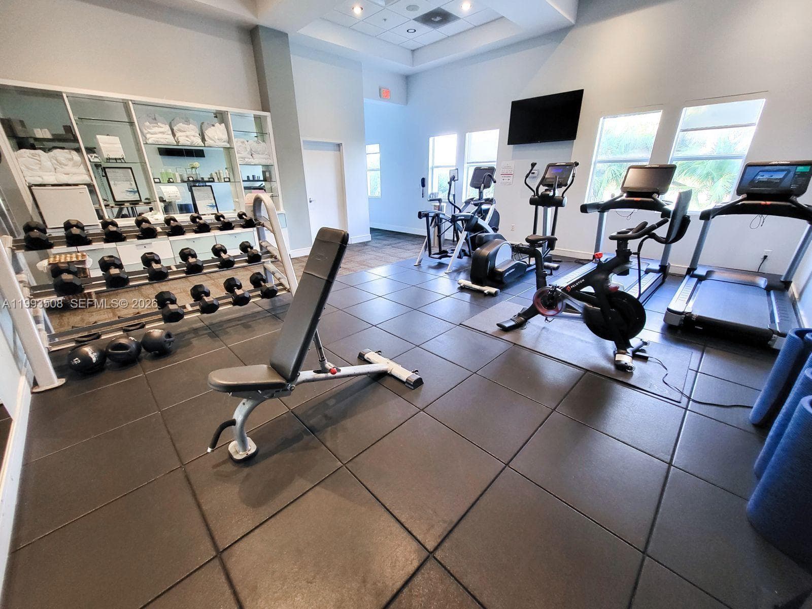 5300 NW 87th Ave # 404, Doral FL 33178 — 25