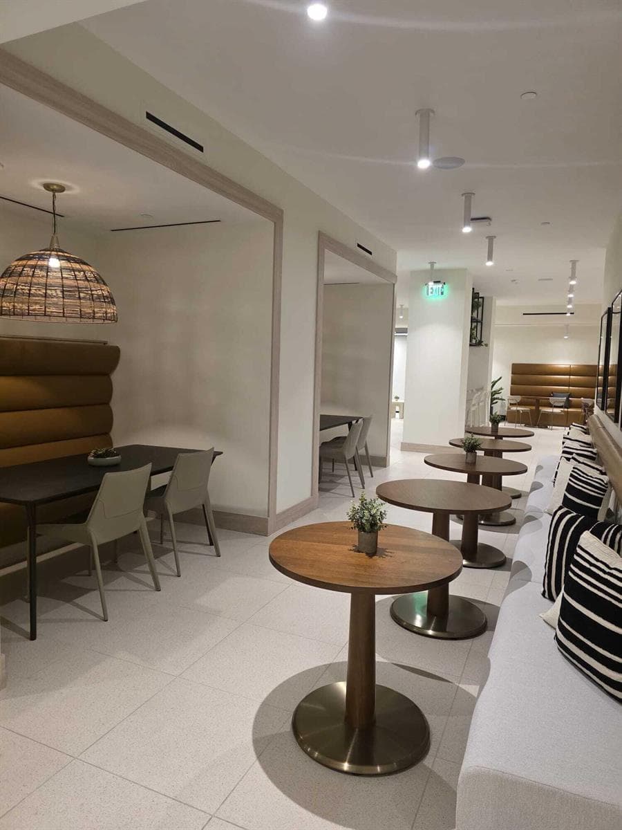 225 N Miami Avenue # 910, Miami FL 33128 — 22