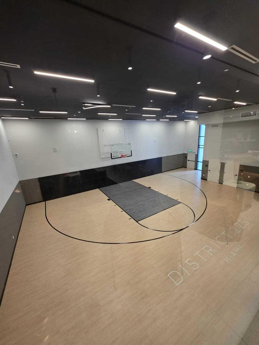 225 N Miami Avenue # 910, Miami FL 33128 — 21