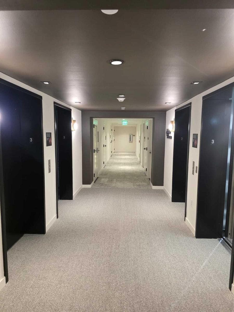 225 N Miami Avenue # 804, Miami FL 33128 — 60