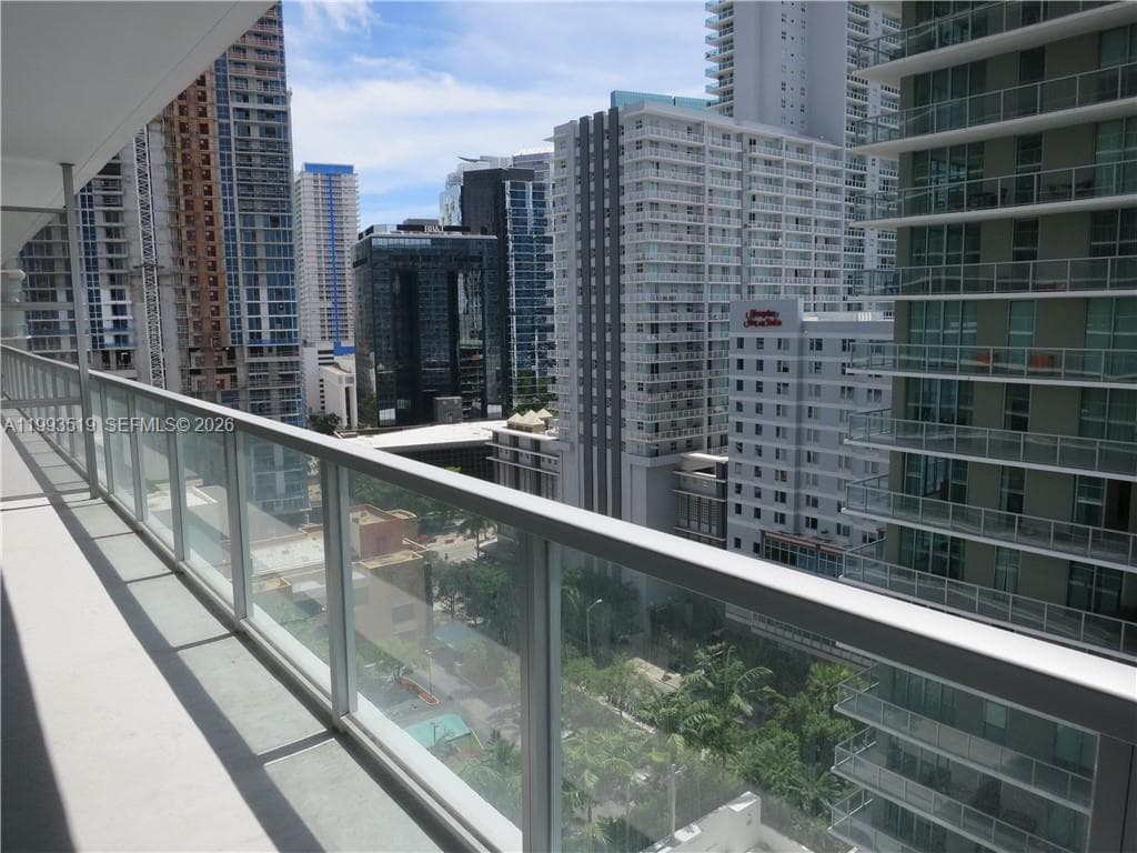 1111 SW 1 AV, Miami FL 33130 — 14