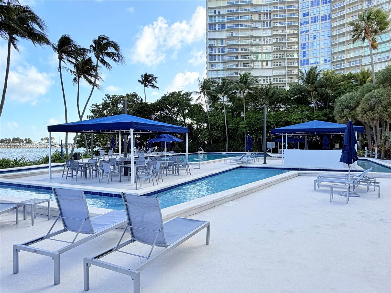 2333 Brickell Ave # 1407, Miami FL 33129 — 27