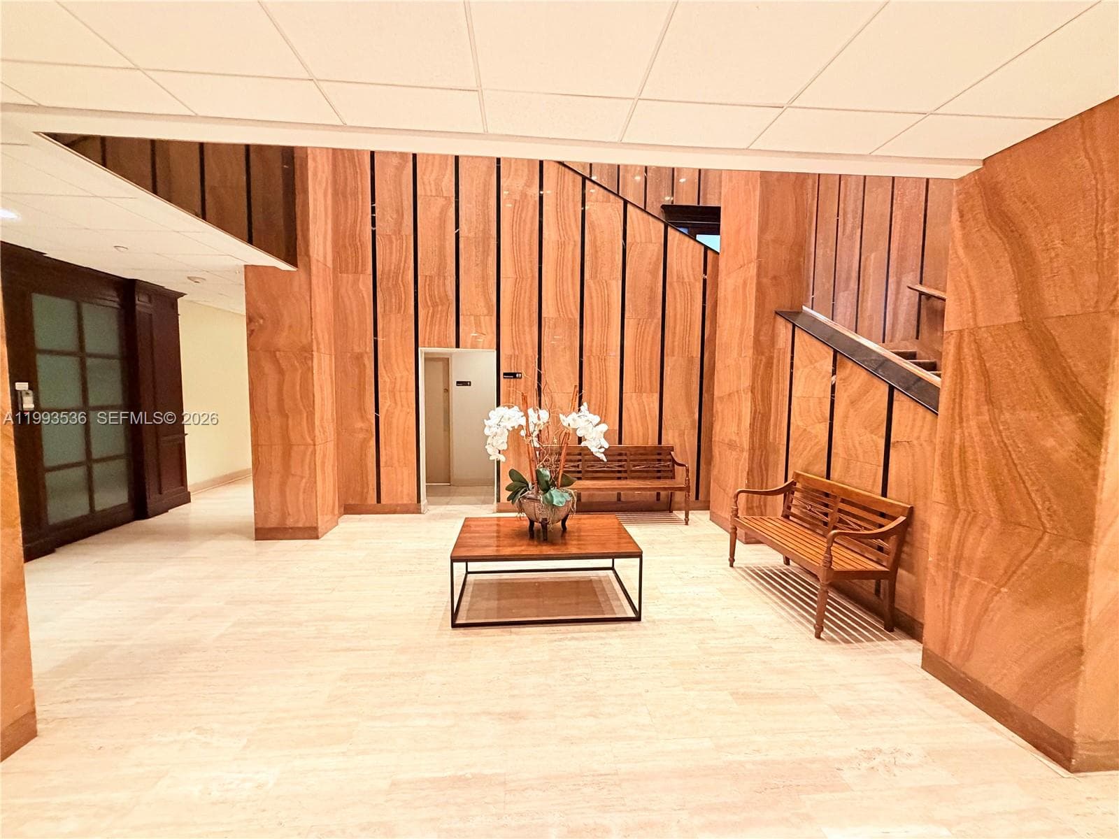 2333 Brickell Ave # 1407, Miami FL 33129 — 33