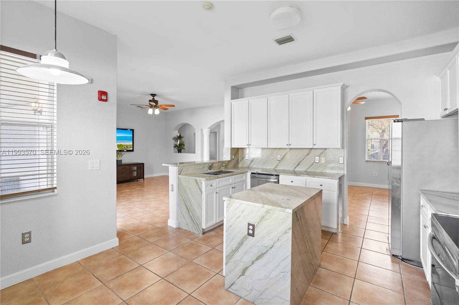 18140 NW 90th Ave, Hialeah FL 33018 — 11