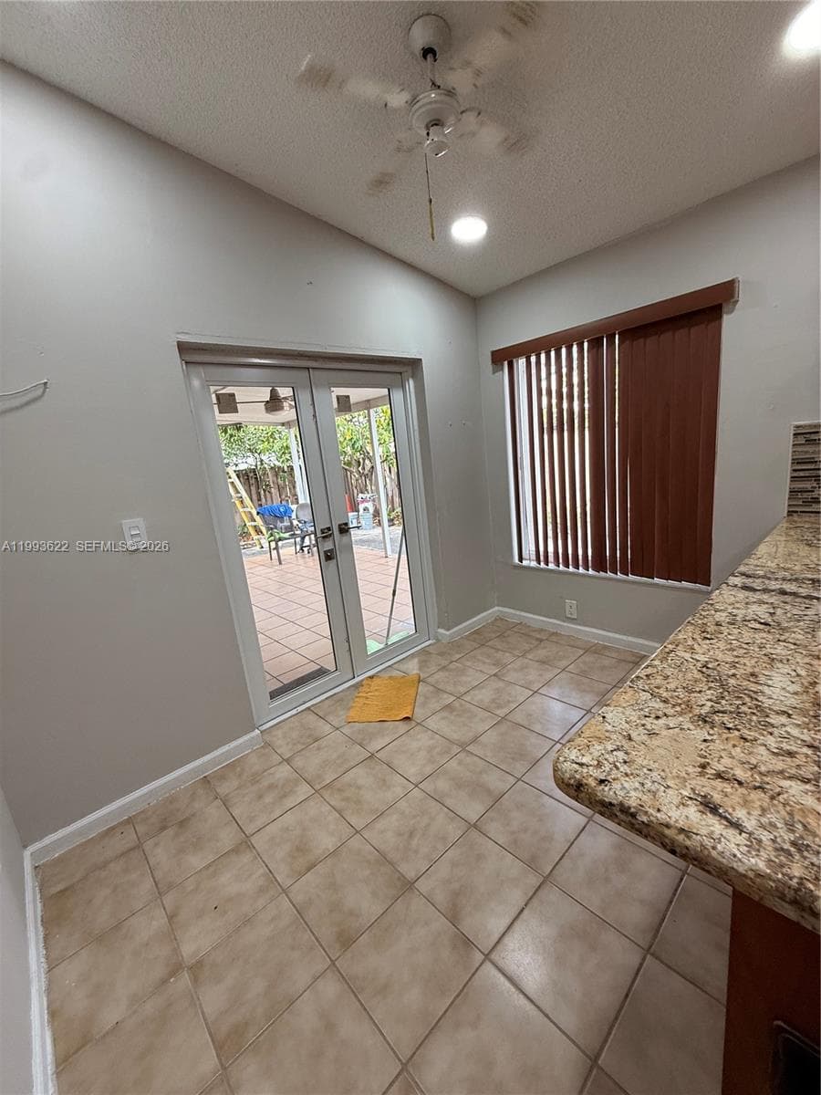 Country Lake Homes 2nd Ad, Hialeah, FL — 5
