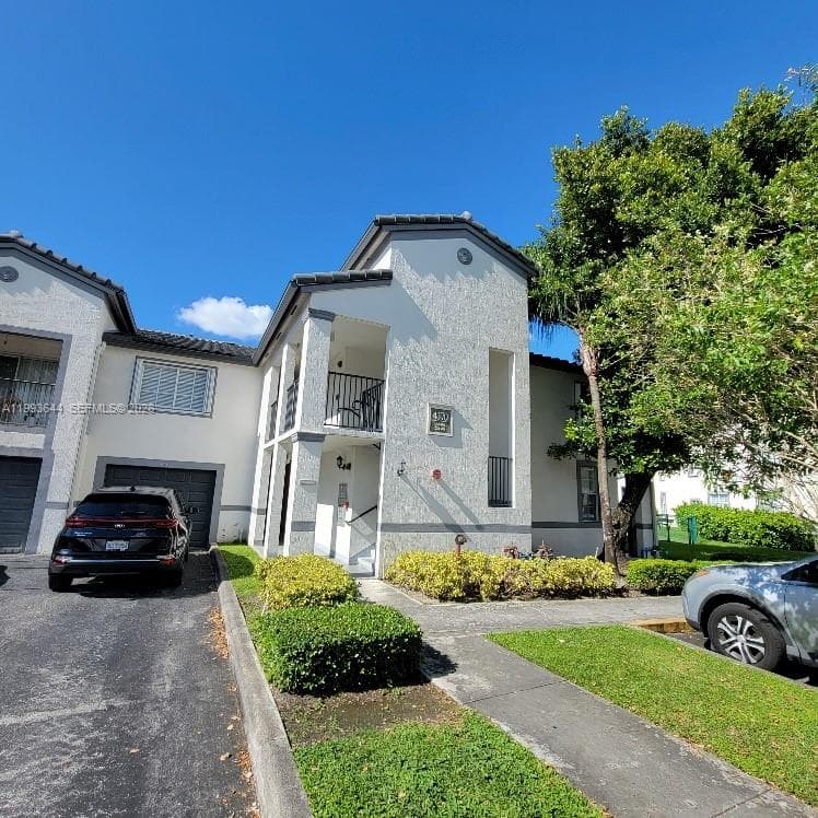 4370 NW 107th Ave # 107, Doral FL 33178 — 3