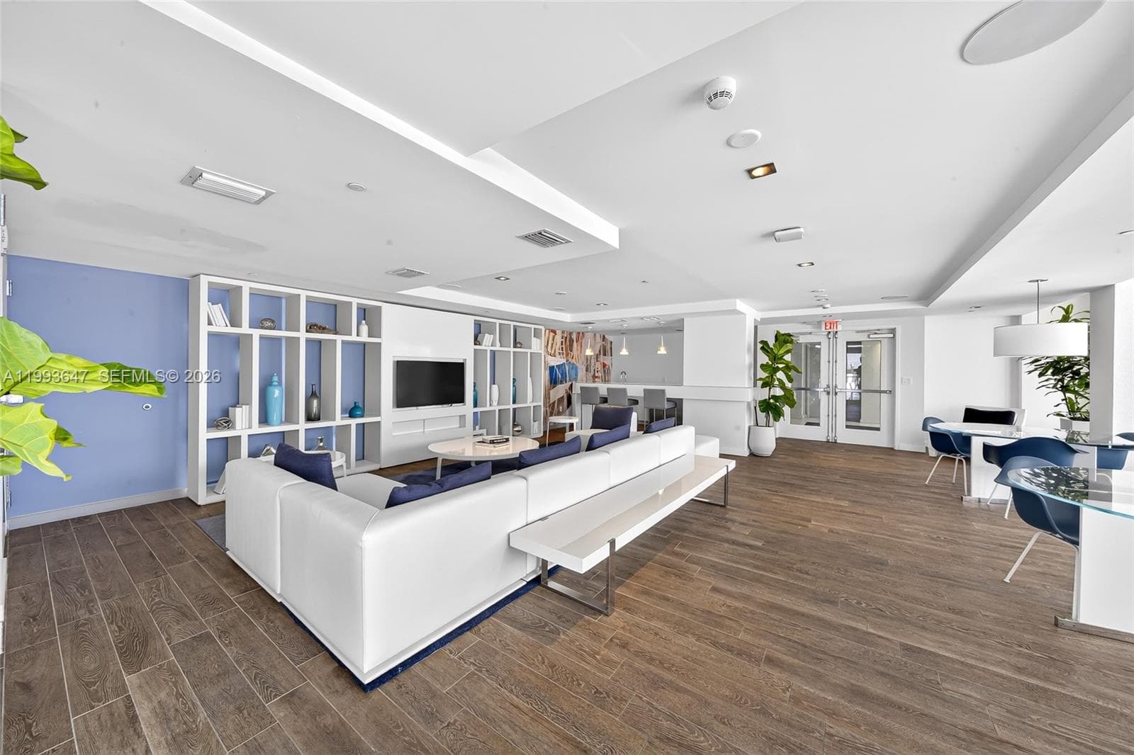 4250 Biscayne Blvd # 609, Miami FL 33137 — 24