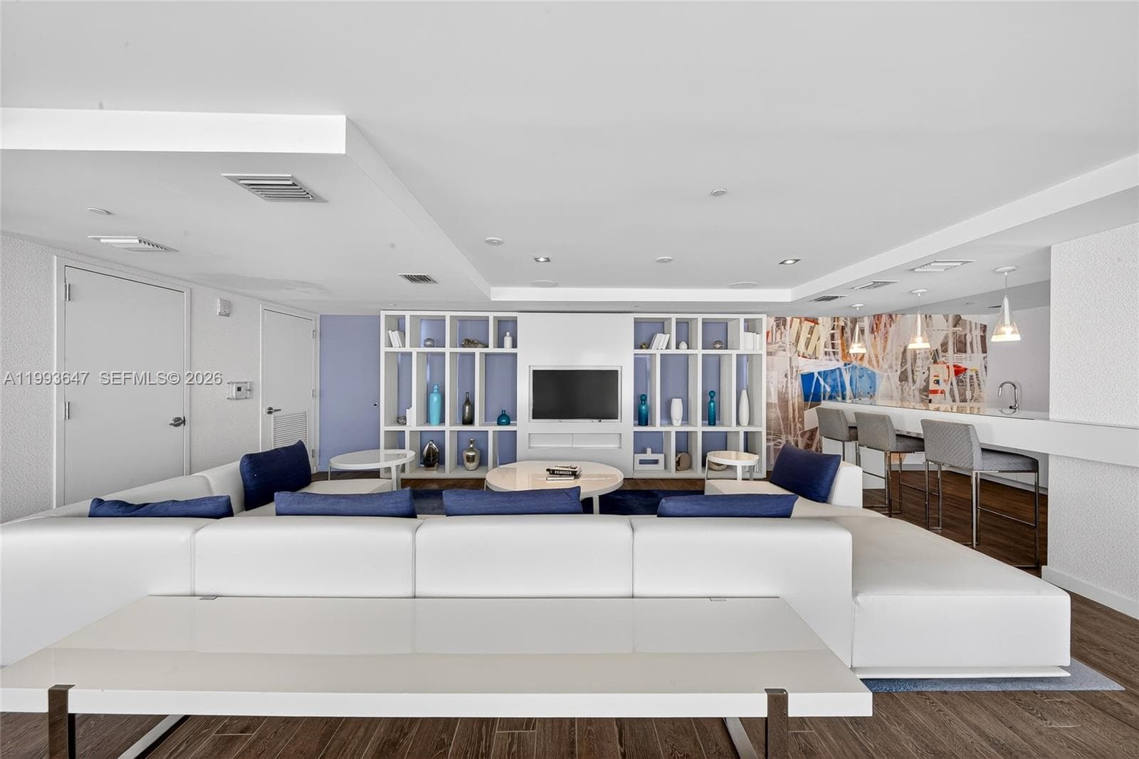 4250 Biscayne Blvd # 609, Miami FL 33137 — 25