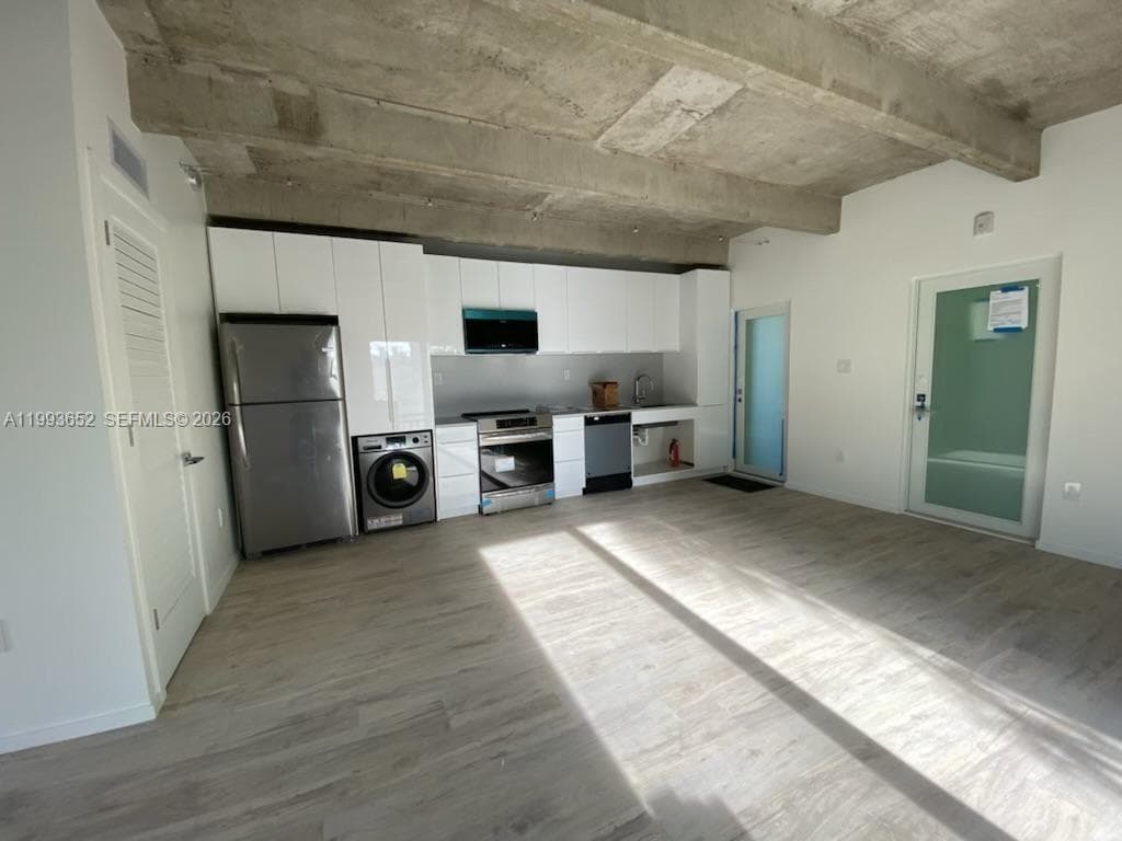 363 Washington Ave # 31, Miami Beach FL 33139 — 4