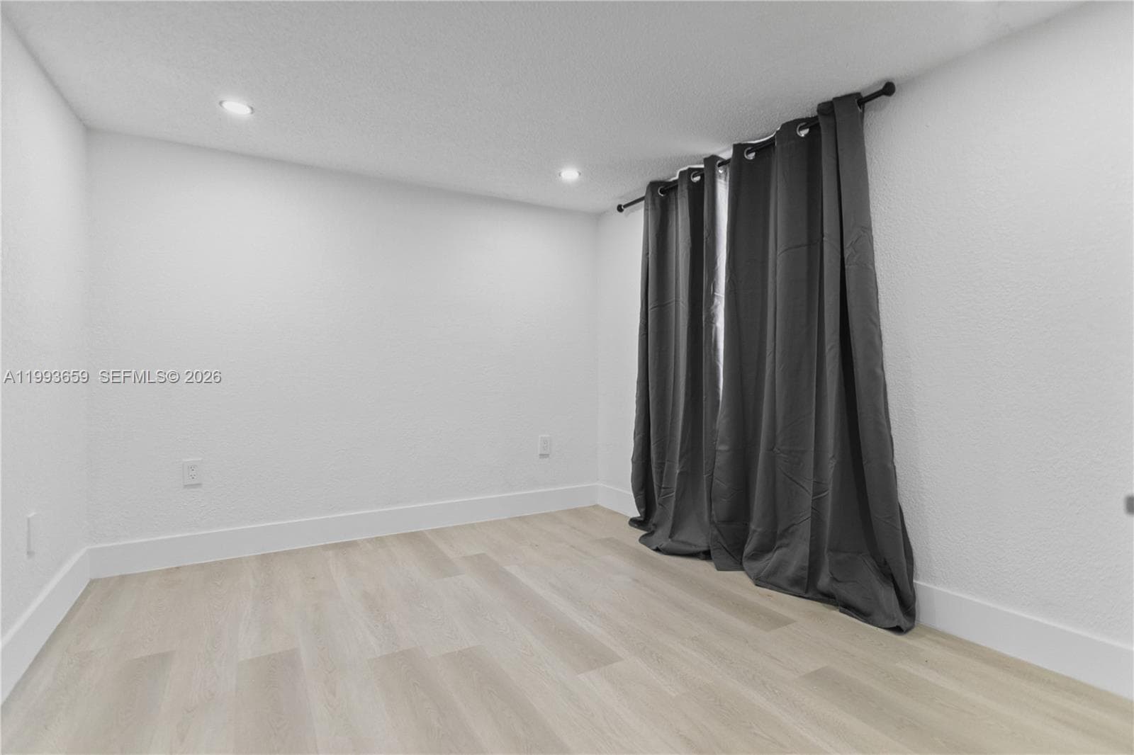 171 W 13th St, Hialeah FL 33010 — 52
