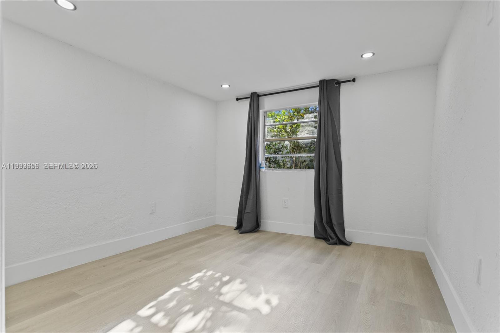 171 W 13th St, Hialeah FL 33010 — 42