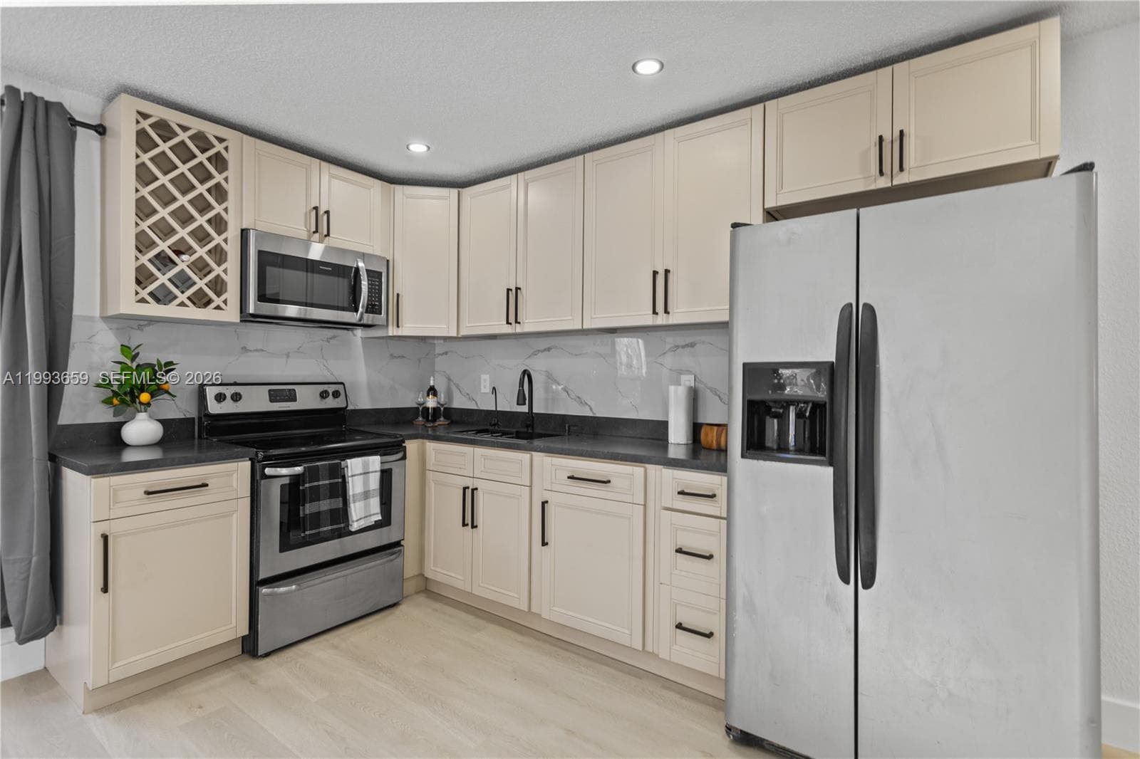 171 W 13th St, Hialeah FL 33010 — 18