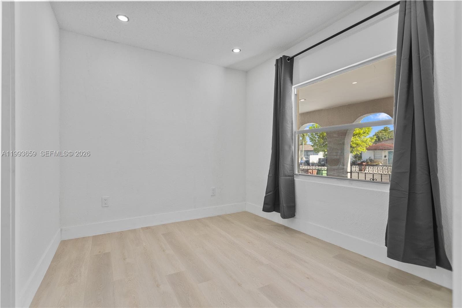 171 W 13th St, Hialeah FL 33010 — 19