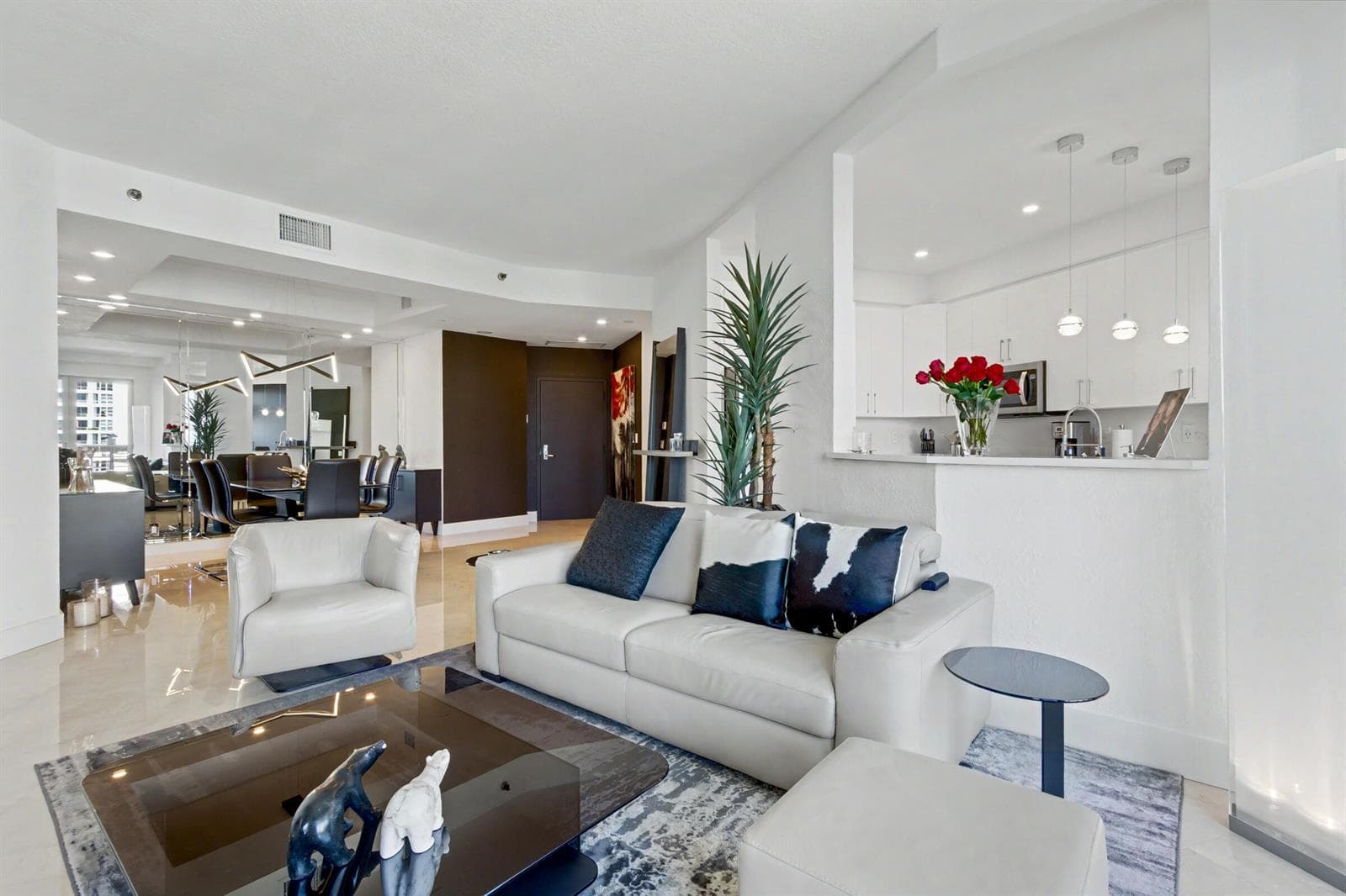 3600 Mystic Pointe Drive, Aventura FL 33180 — 23