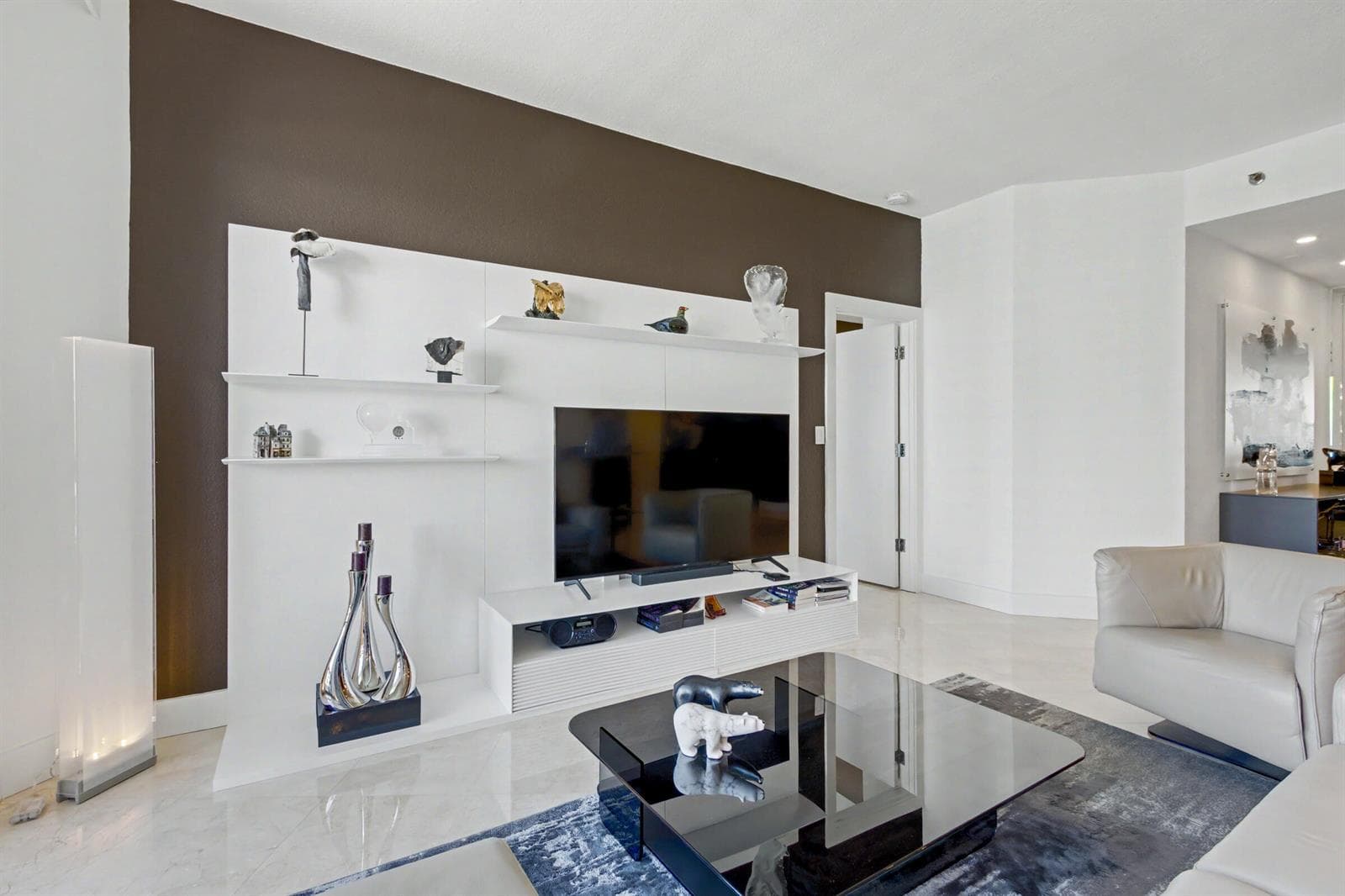 3600 Mystic Pointe Drive, Aventura FL 33180 — 22