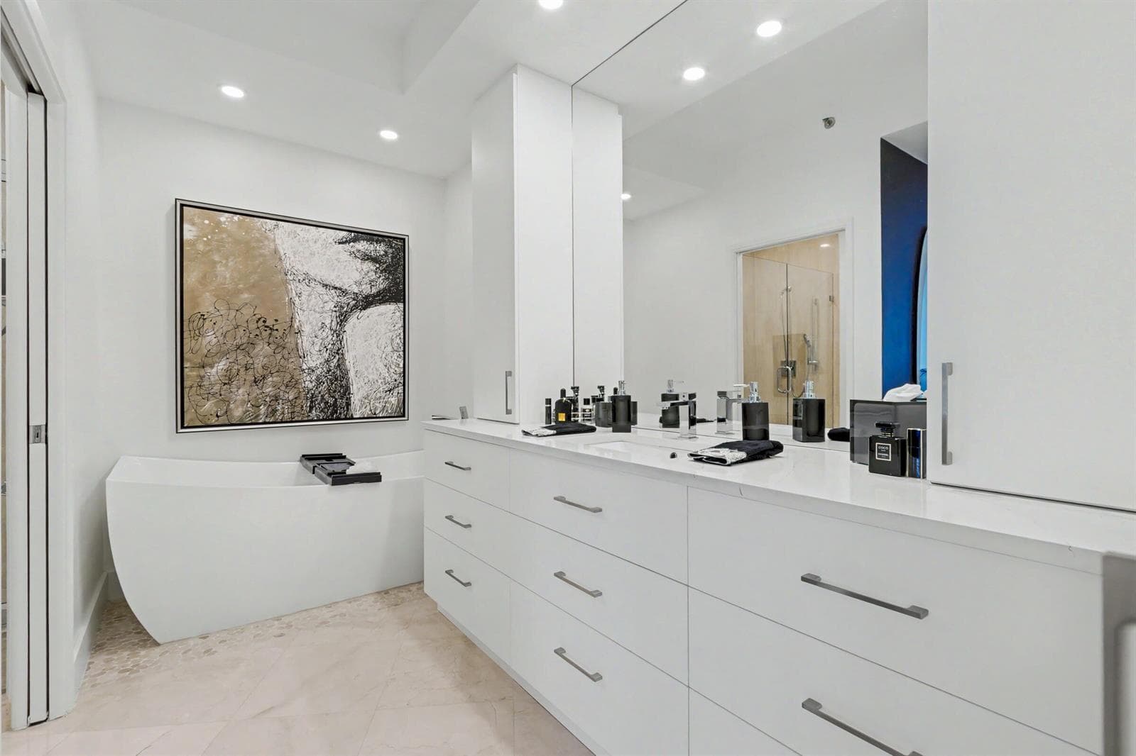 3600 Mystic Pointe Drive, Aventura FL 33180 — 45