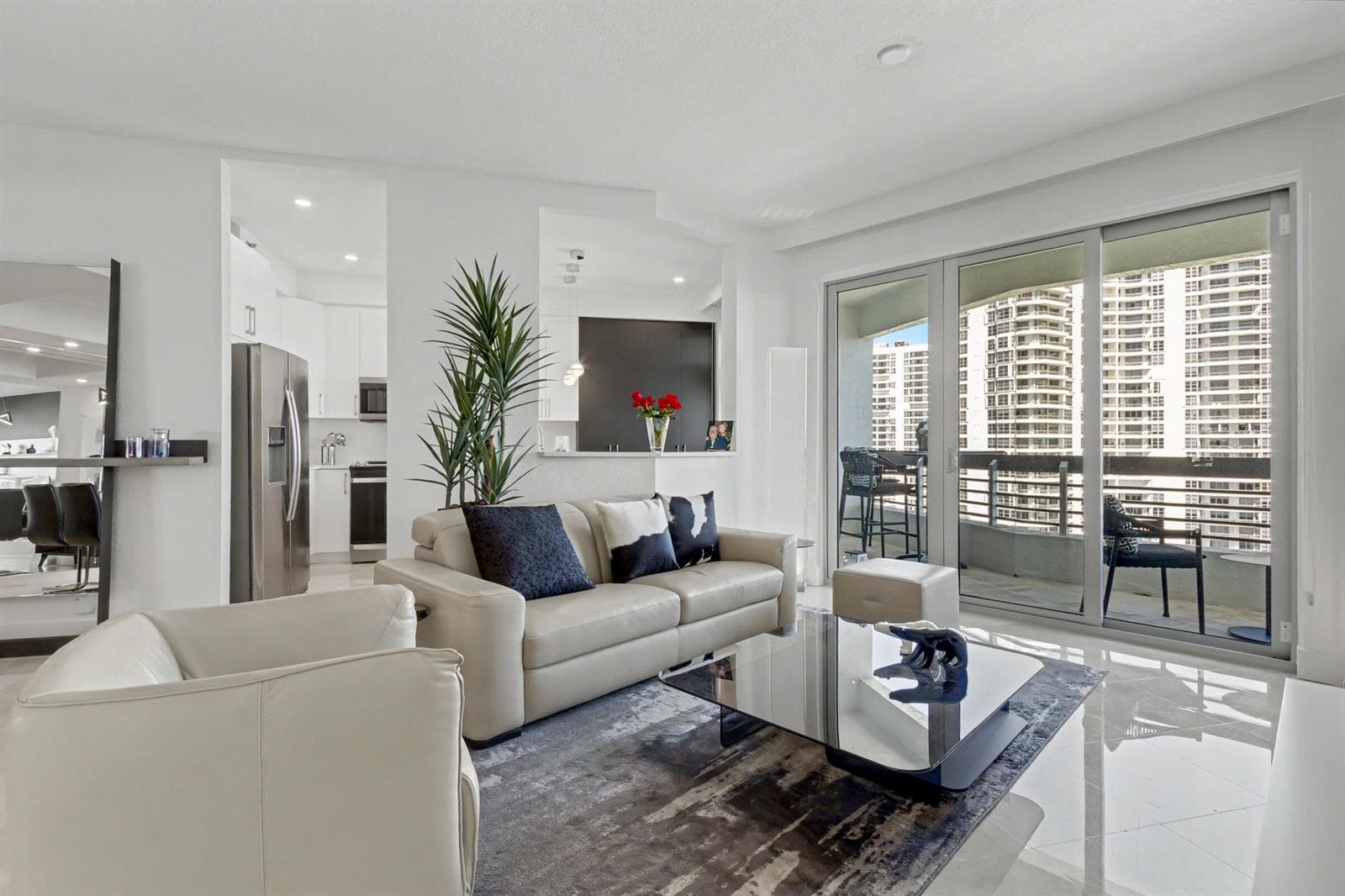 3600 Mystic Pointe Drive, Aventura FL 33180 — 15
