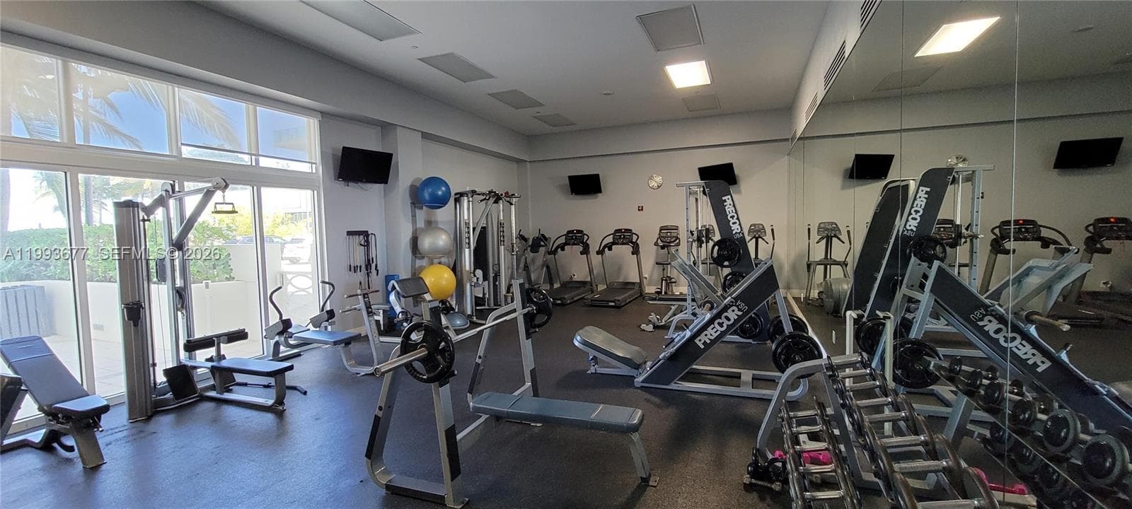 6917 Collins Ave # 1212, Miami Beach FL 33141 — 24