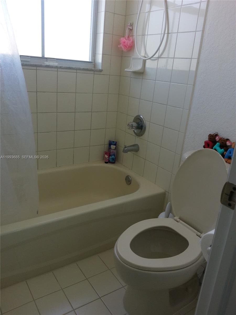 11050 NW 86th Ter, Doral FL 33178 — 6