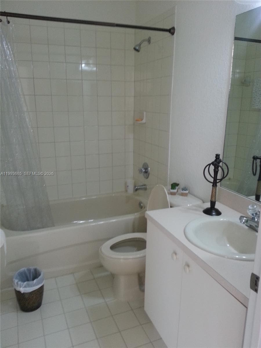 11050 NW 86th Ter, Doral FL 33178 — 5