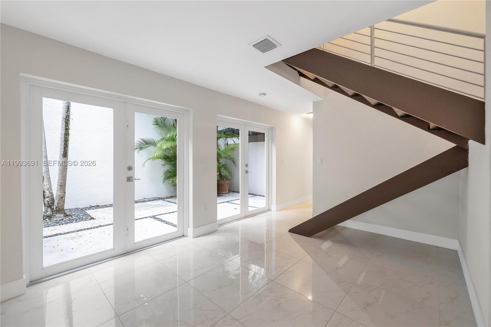 3056 Shipping Ave # 2, Miami FL 33133 — 2
