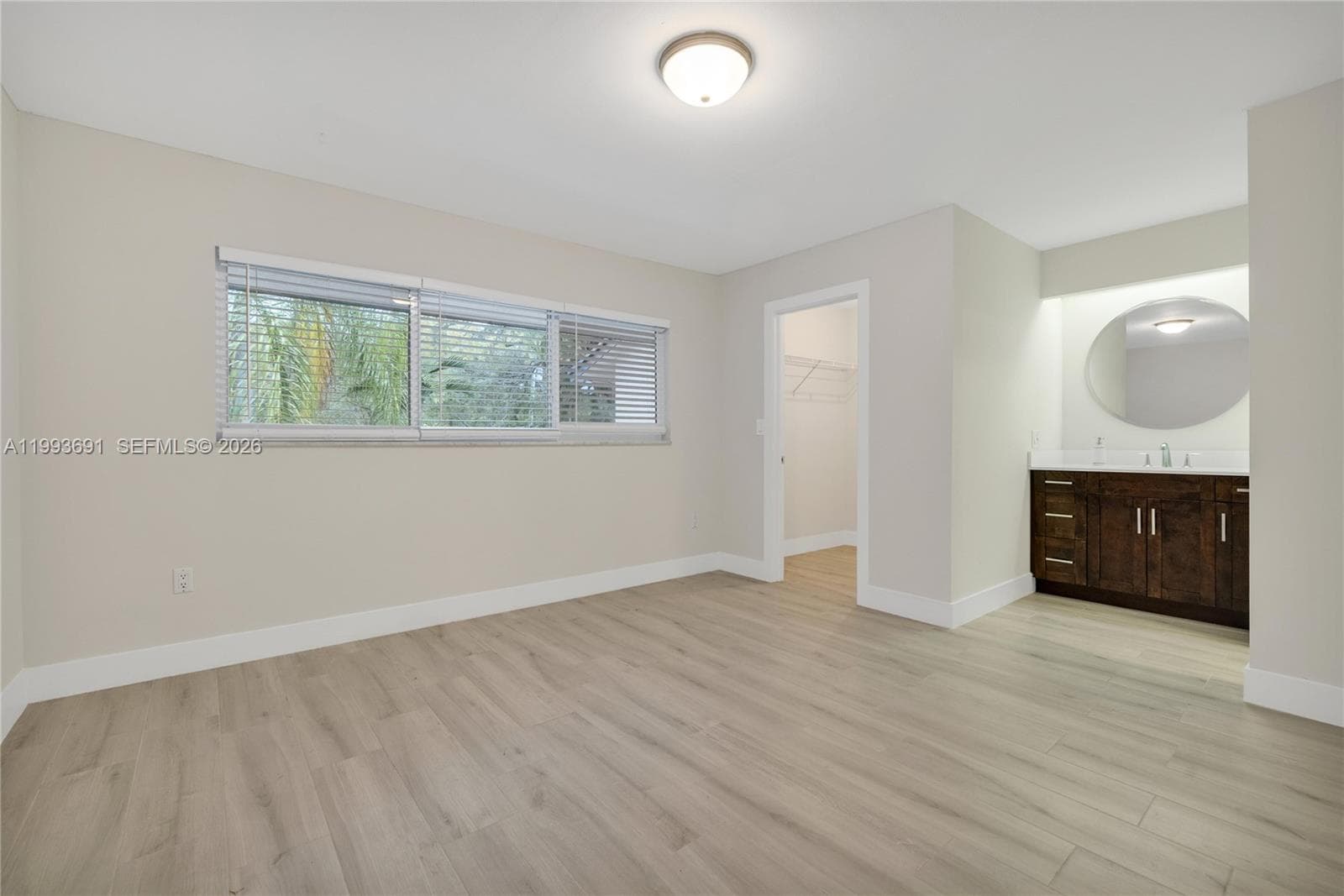 3056 Shipping Ave # 2, Miami FL 33133 — 33