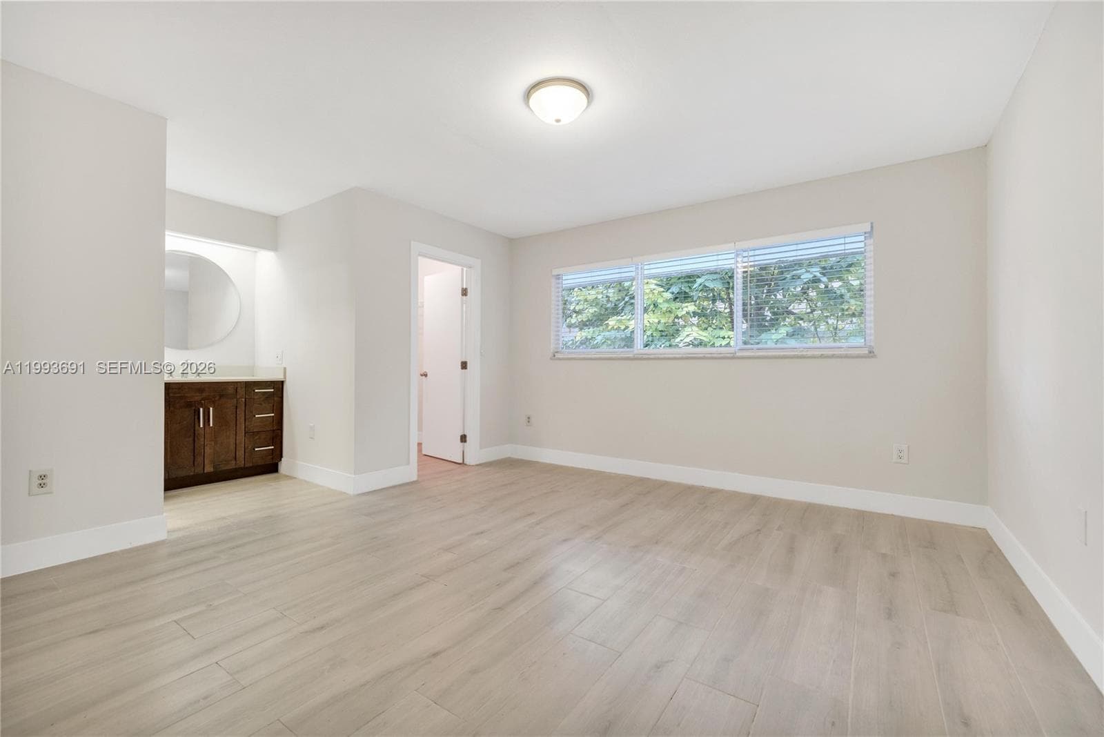 3056 Shipping Ave # 2, Miami FL 33133 — 25
