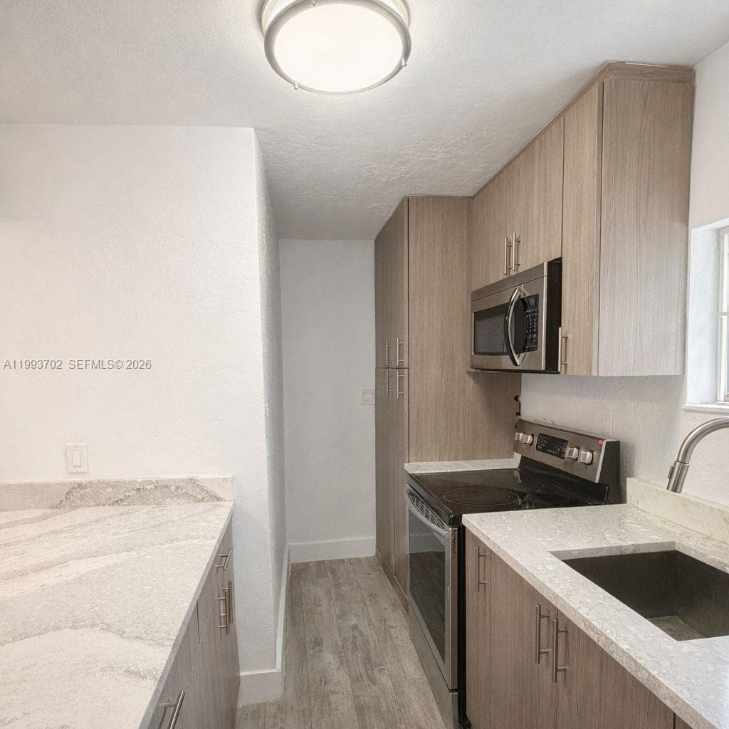 1538 NW 66 ST # 1, Miami FL 33147 — 10
