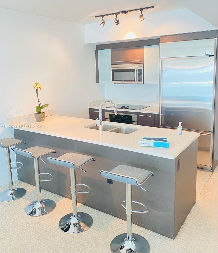 500 Brickell Ave # 2708, Miami FL 33131 — 13