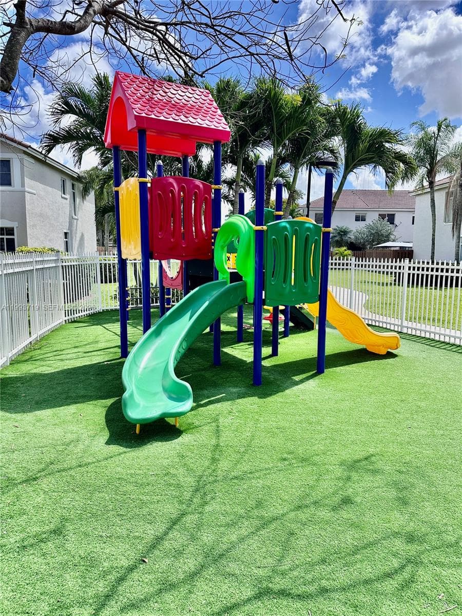 5628 NW 113th Ave # 5628, Doral FL 33178 — 48