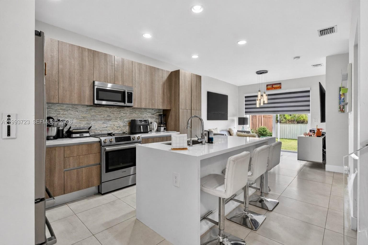 7159 NW 102nd Place, Doral FL 33178 — 10