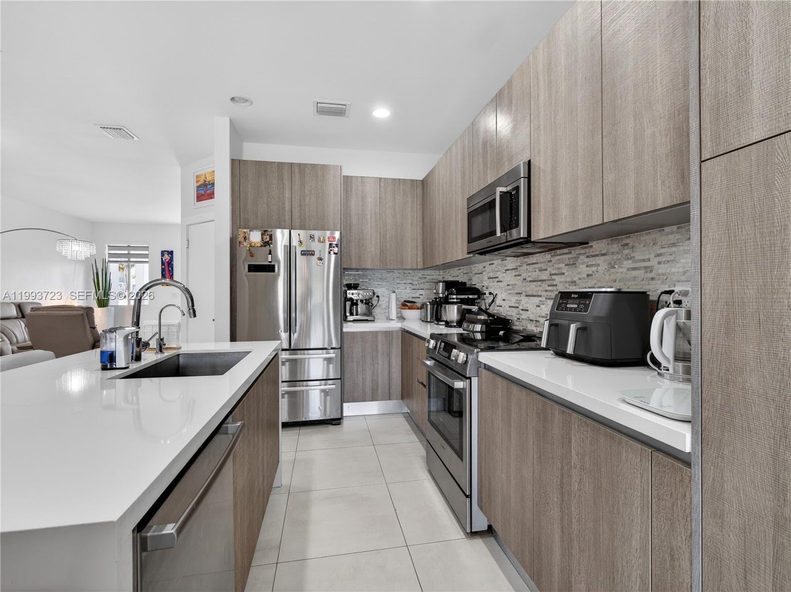 7159 NW 102nd Place, Doral FL 33178 — 14
