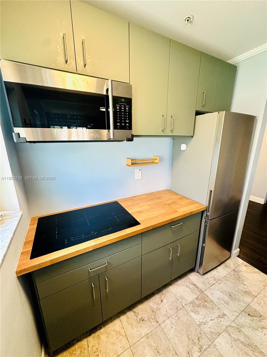 600 Euclid Ave # 4B, Miami Beach FL 33139 — 11