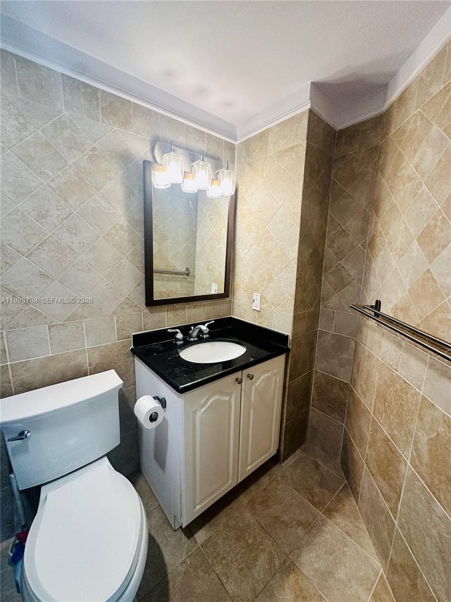600 Euclid Ave # 4B, Miami Beach FL 33139 — 25