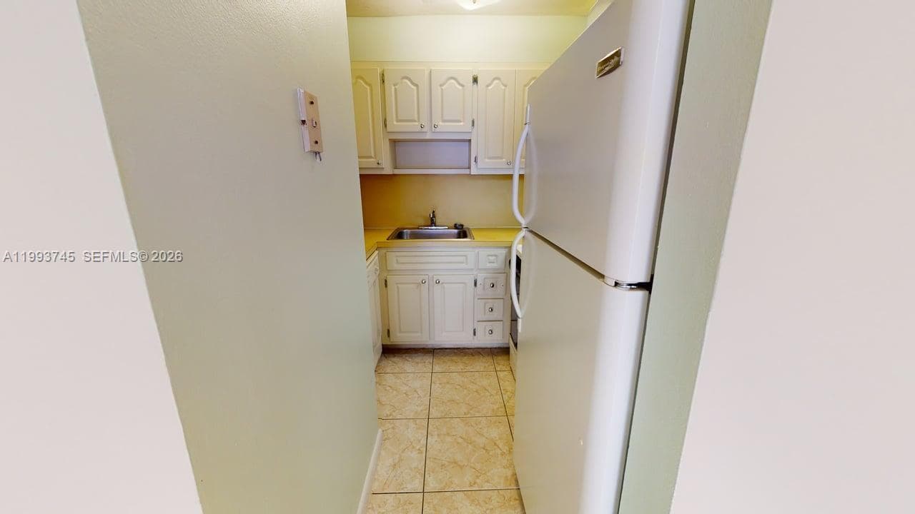 1955 NE 135th St # 301, North Miami FL 33181 — 13