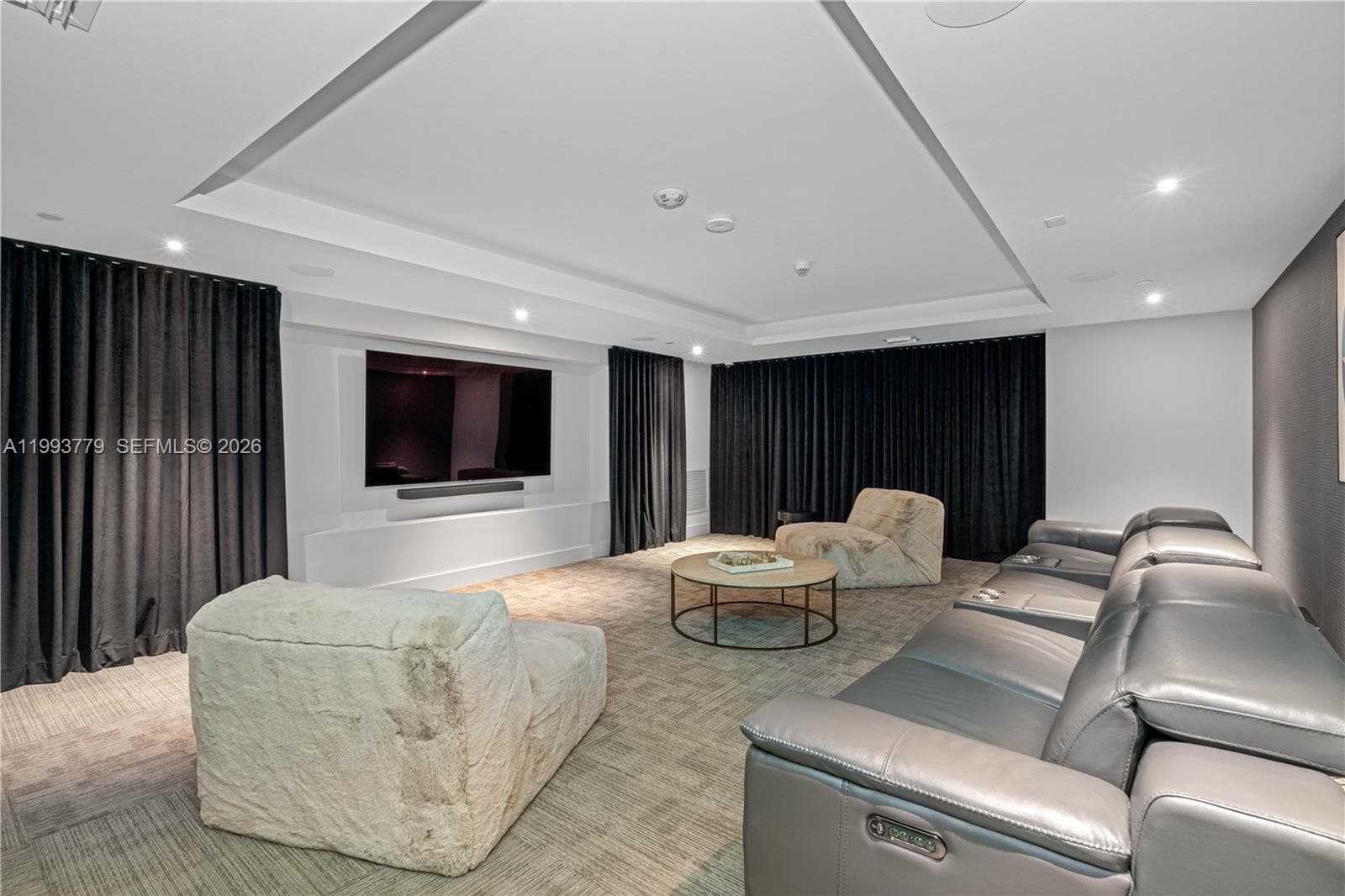 16395 Biscayne Blvd # 2010, North Miami Beach FL 33160 — 23