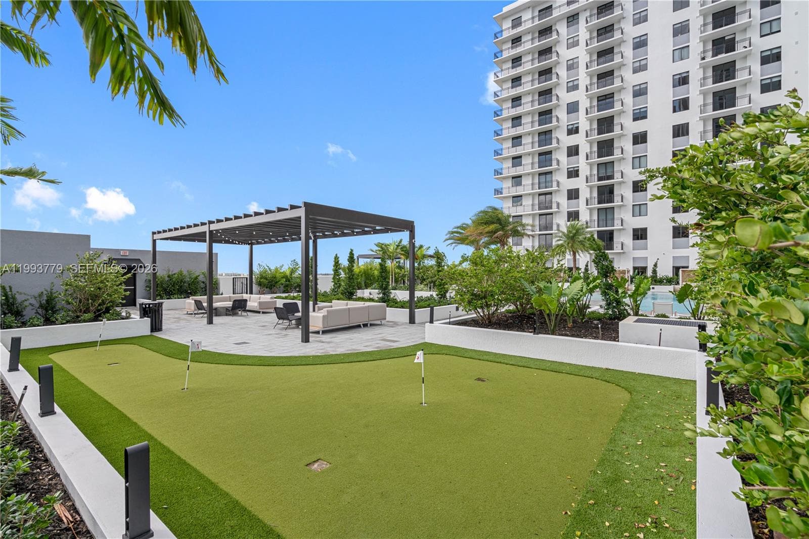 16395 Biscayne Blvd # 2010, North Miami Beach FL 33160 — 13