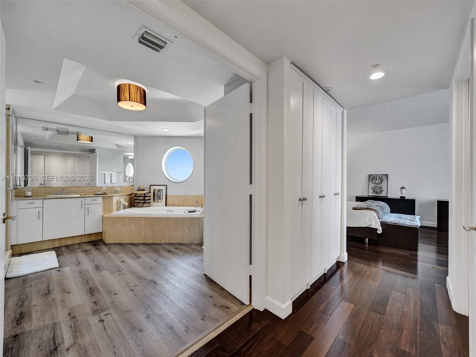 7000 Island Blvd # 1207, Aventura FL 33160 — 23