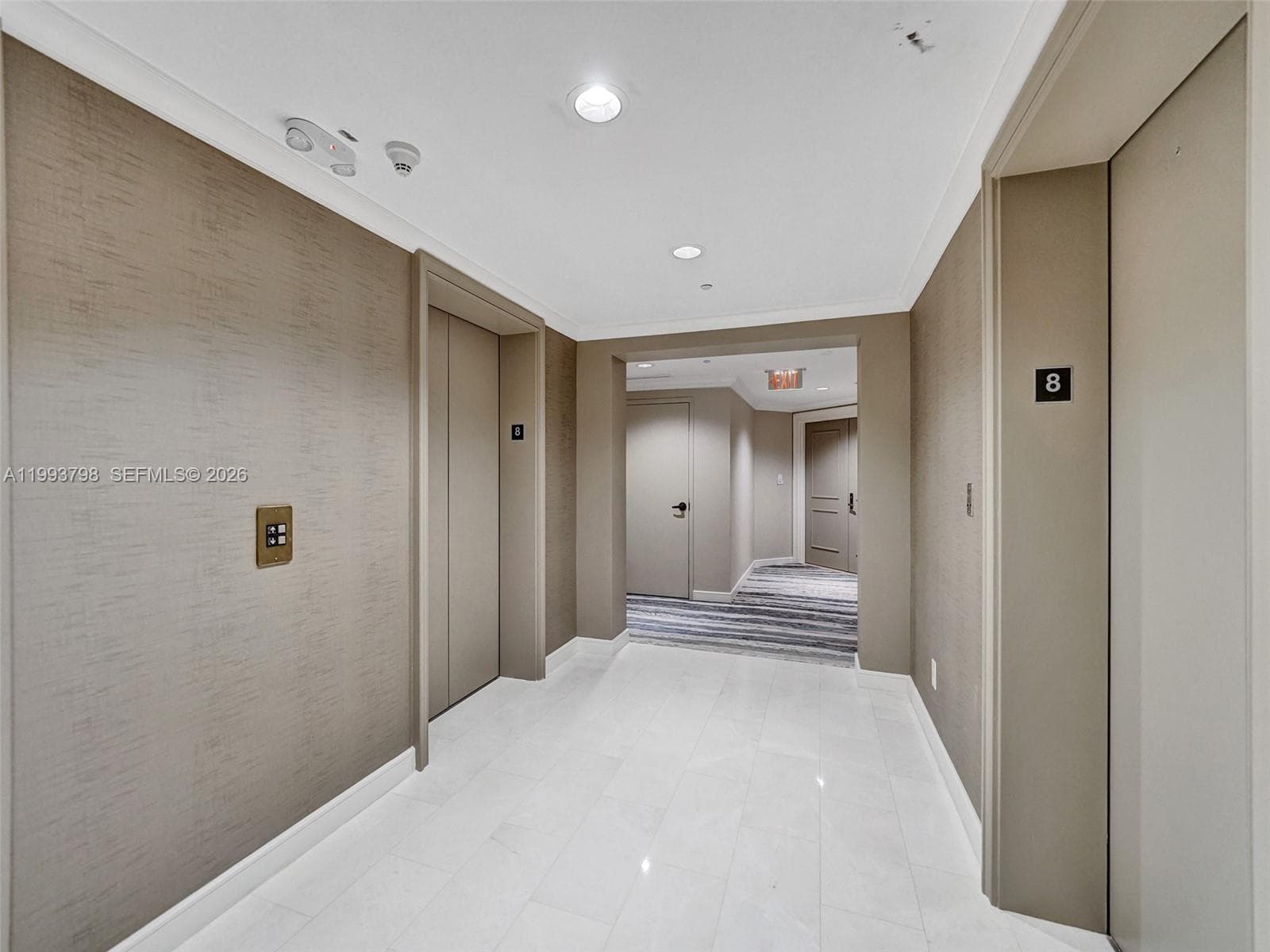 7000 Island Blvd # 1207, Aventura FL 33160 — 51