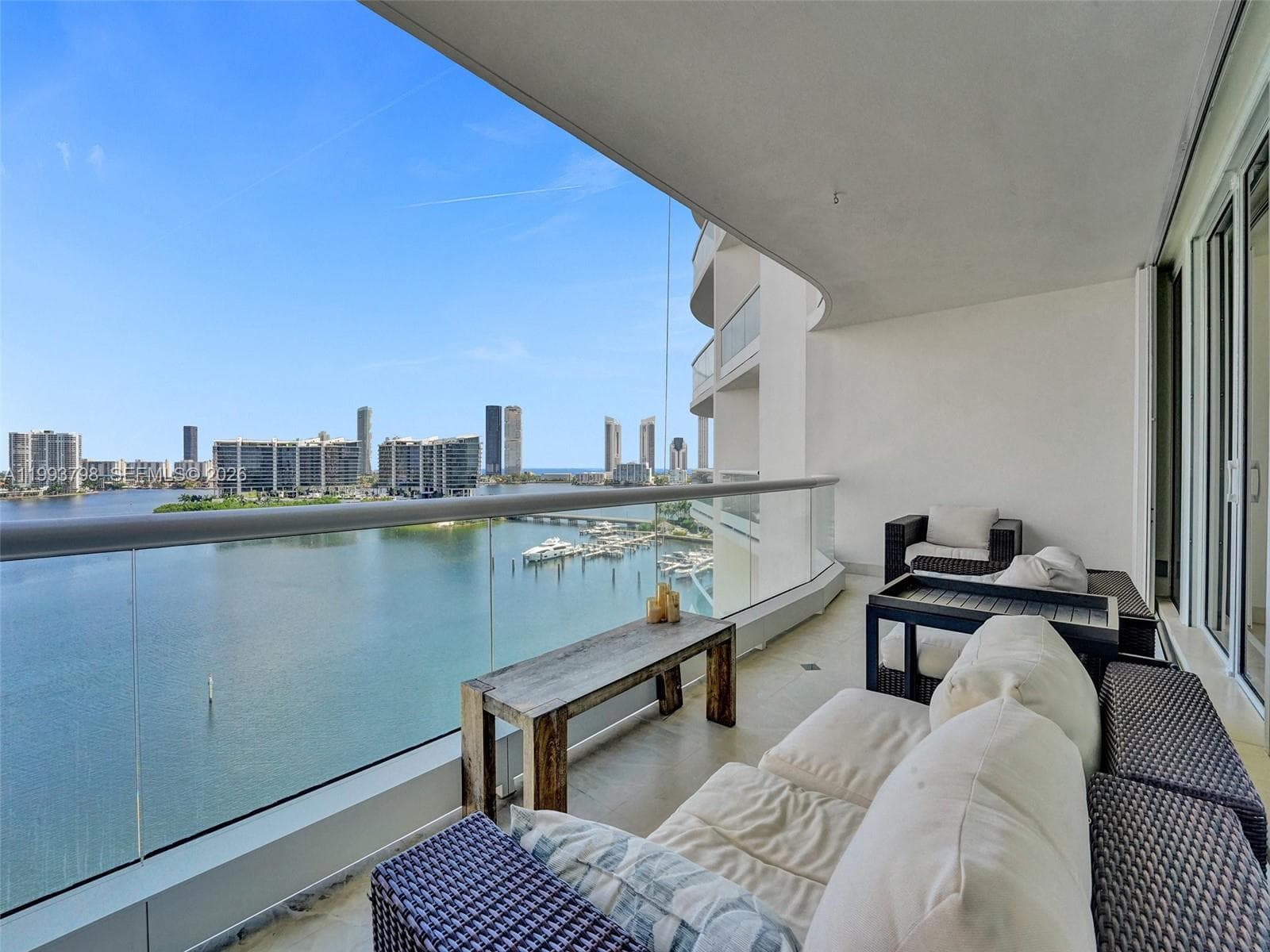7000 Island Blvd # 1207, Aventura FL 33160 — 29