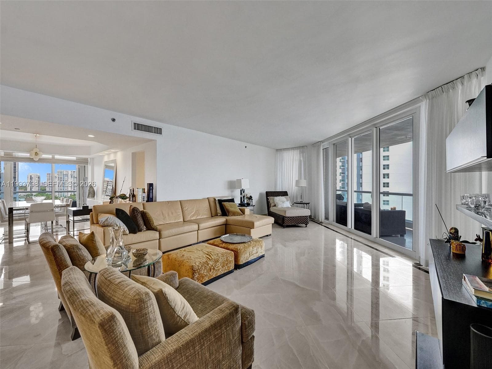7000 Island Blvd # 1207, Aventura FL 33160 — 4