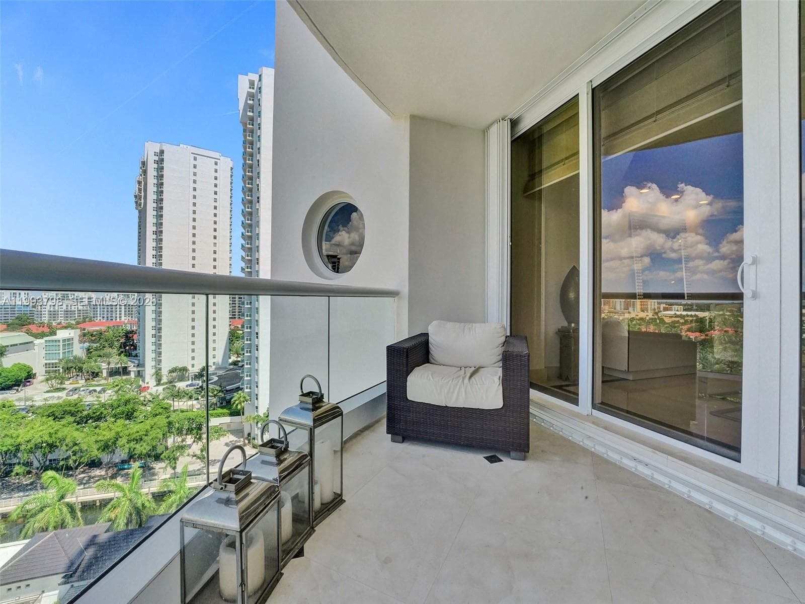 7000 Island Blvd # 1207, Aventura FL 33160 — 21