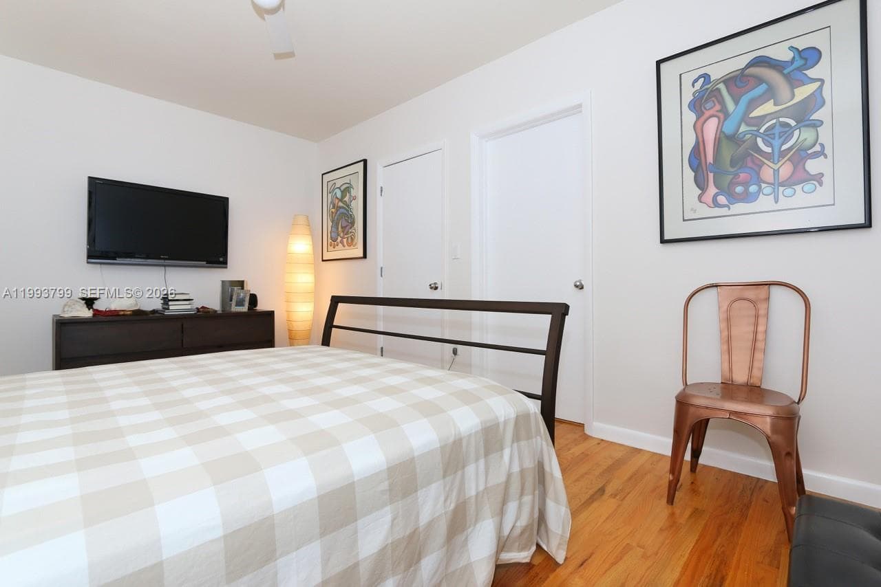 1018 Meridian Ave # 6, Miami Beach FL 33139 — 5